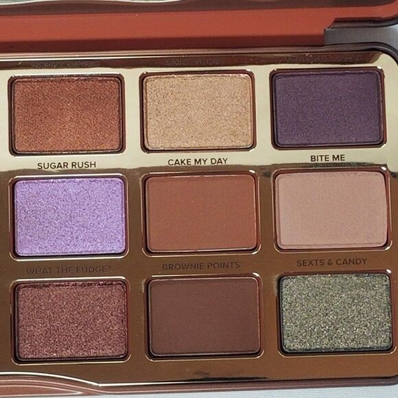 Too Faced - Better Than Chocolate Eyeshadow Palette - Picture 8 of 12